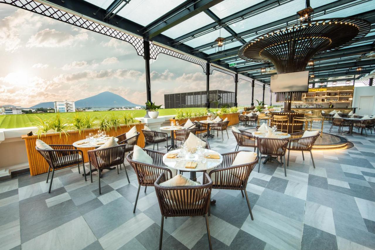 เมเลีย วินเพิร์ล เตย์ นินห์ Hotel Tay Ninh ภายนอก รูปภาพ